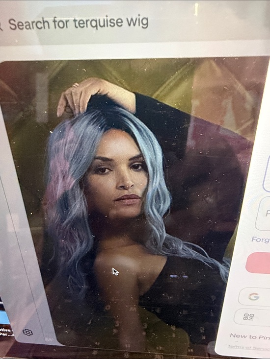 Other - Rene of Paris Frozen Sapphire Lavish Wavez wig